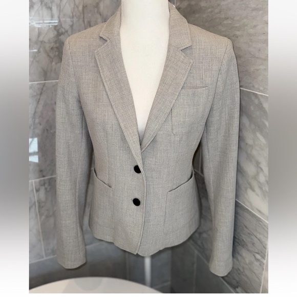 Banana Republic Jacket Blazer Womens Size 4 -2 Button Gray Textured - Picture 3 of 9